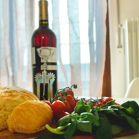 Achea Di Tss' - Lavori Esterni Terminati, Tutti I Servizi Nelle Vicinanze Supermercato, Bar, Lavanderia, Ristoranti Apartment *